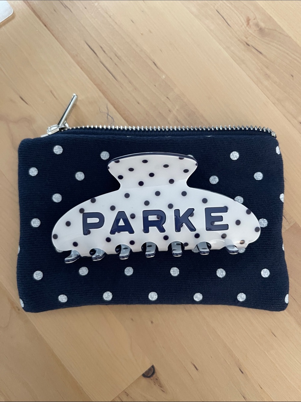 PARKE navy polka dot claw clip